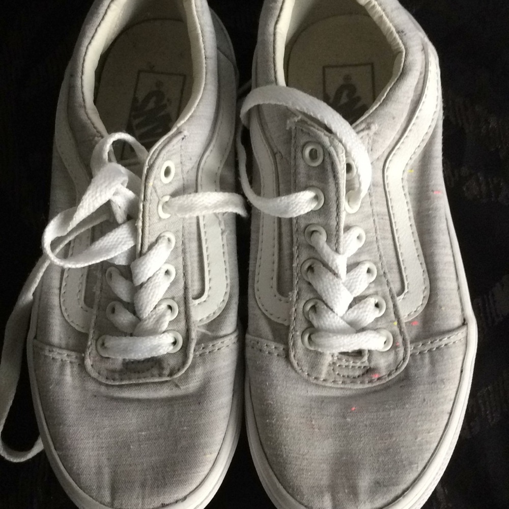 Kids sneakers